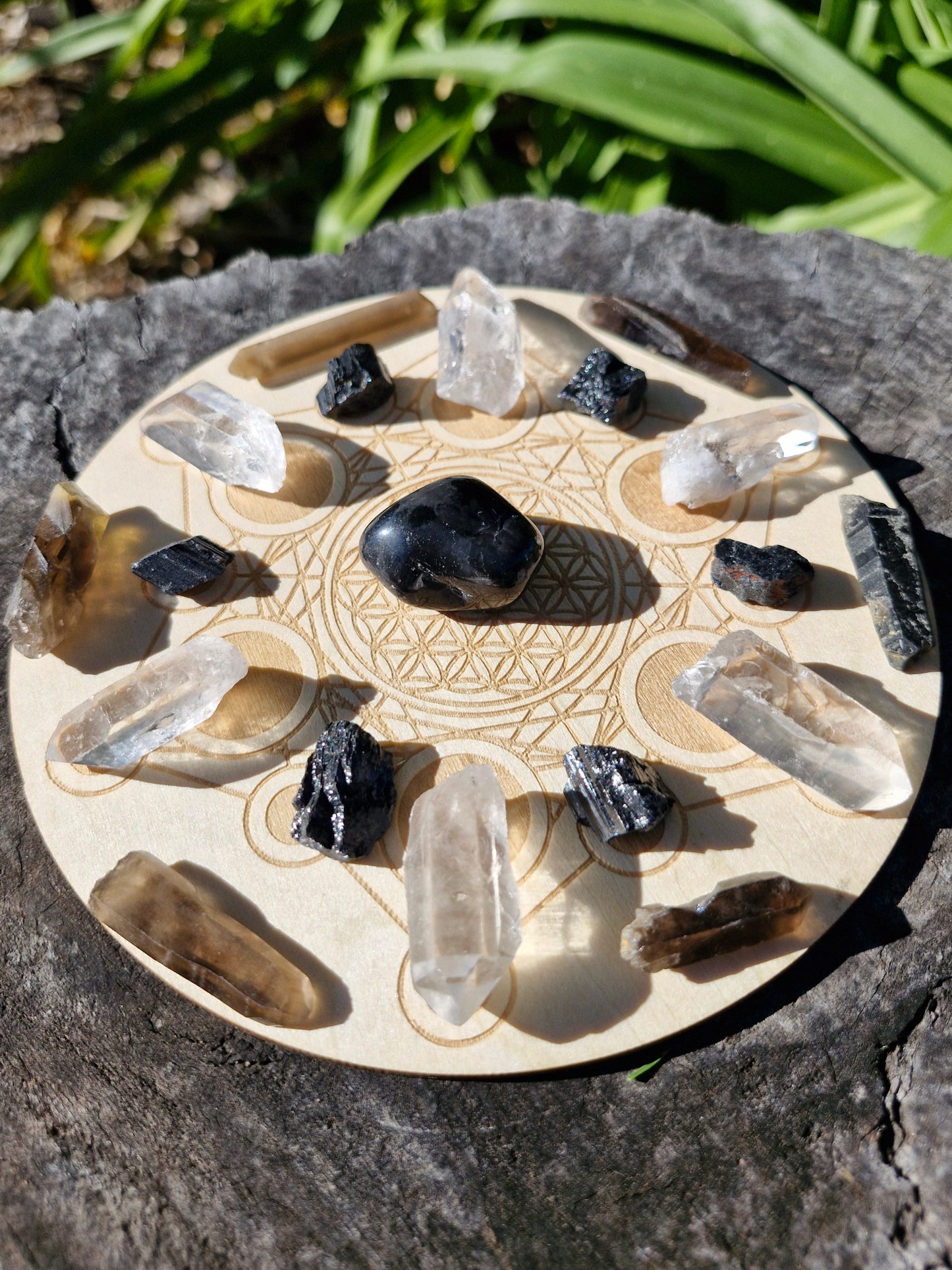 Protection Crystal Grid