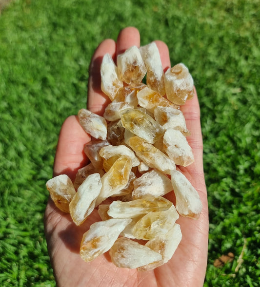 Citrine Raw points